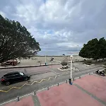 Beach House 3 Bedroom